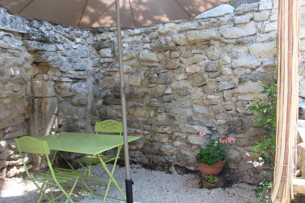 Hébergement de vacances Le Mazet, Des Lucioles En Provence *